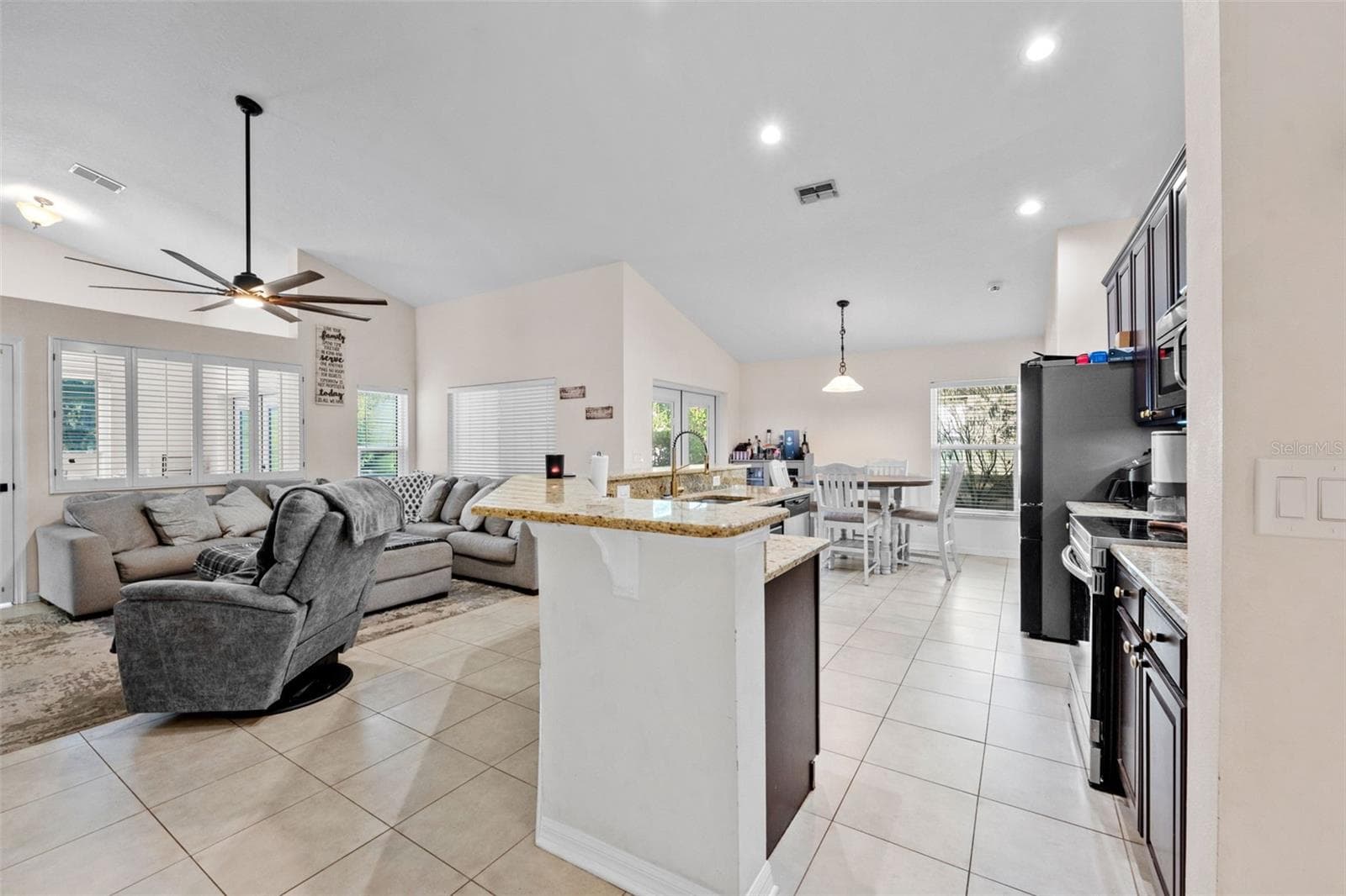 Single Family Residence at 18843 MAISONS DR, LUTZ, photo 11 of 50