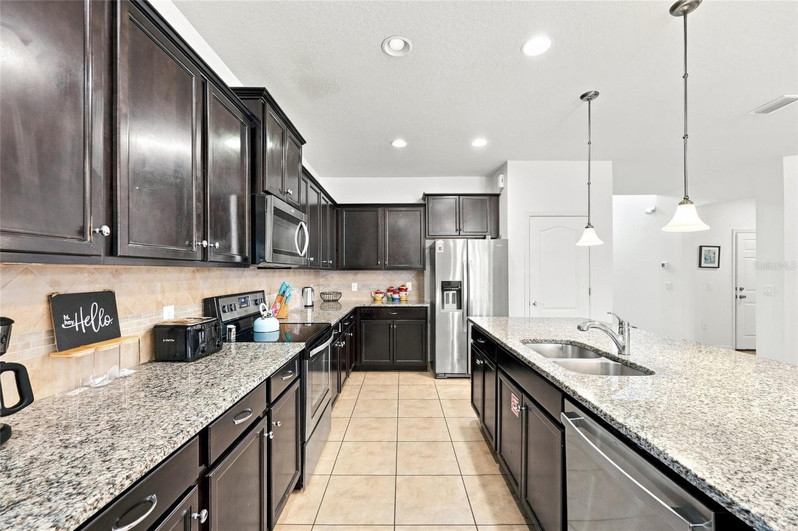 Single Family Residence at 1610 LIMA AVE, KISSIMMEE, photo 13 of 79