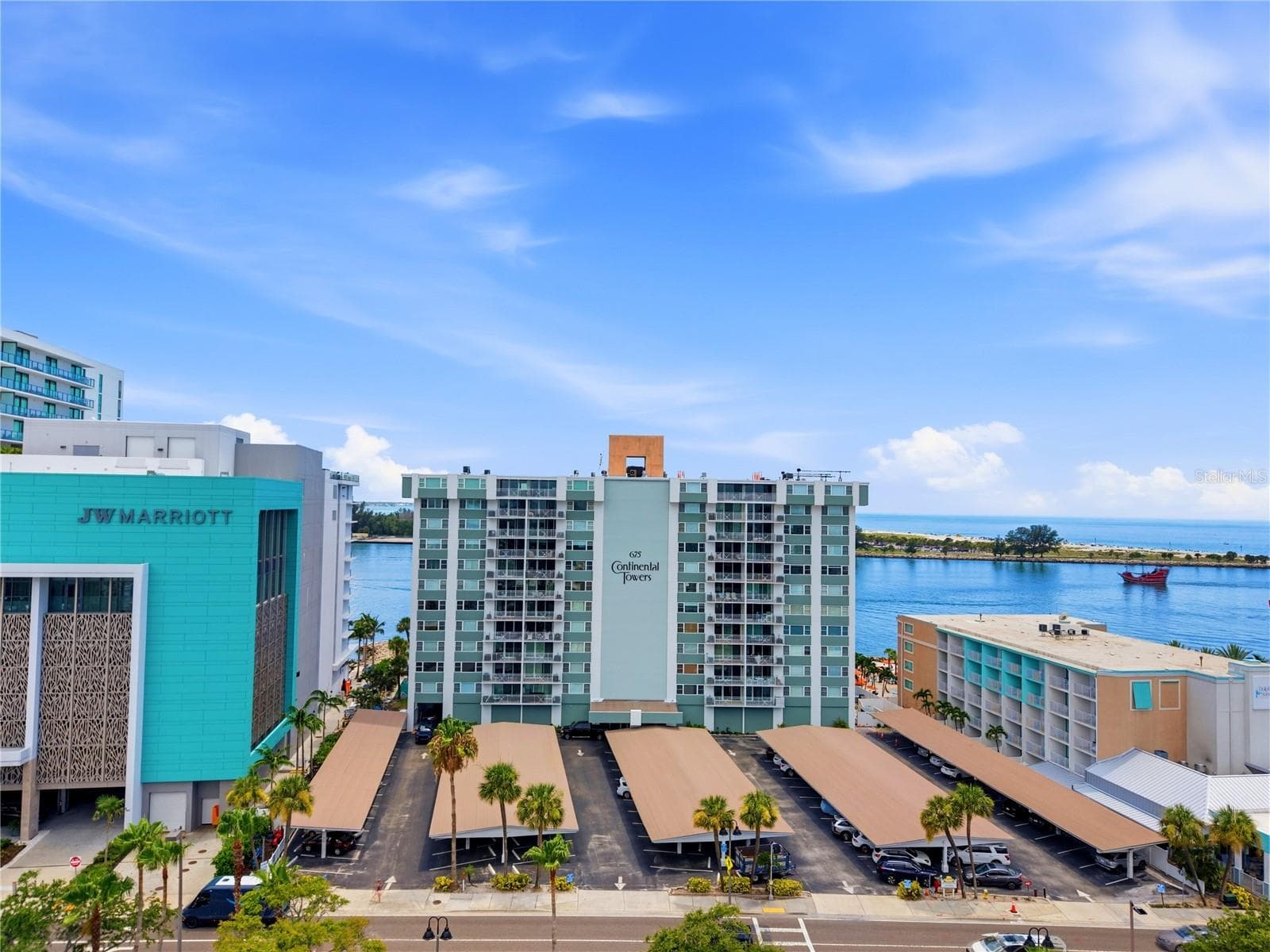 675 S GULFVIEW BLVD #206