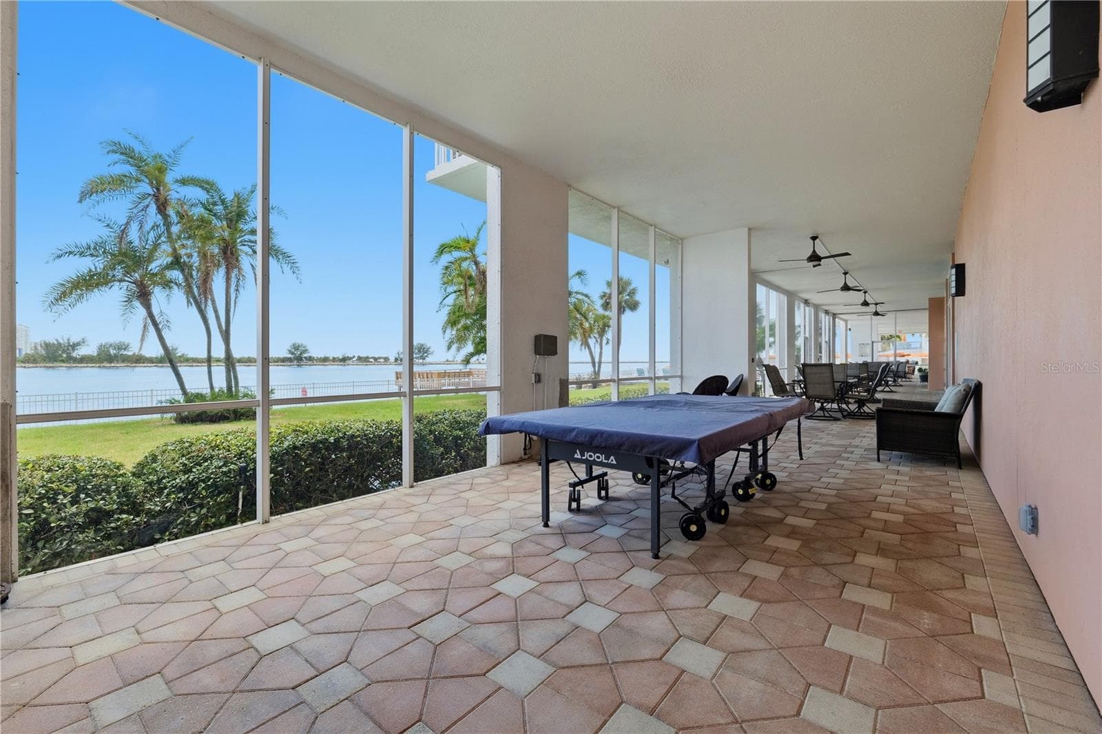Condominium at 675 S GULFVIEW BLVD #206, CLEARWATER BEACH, photo 17 of 26