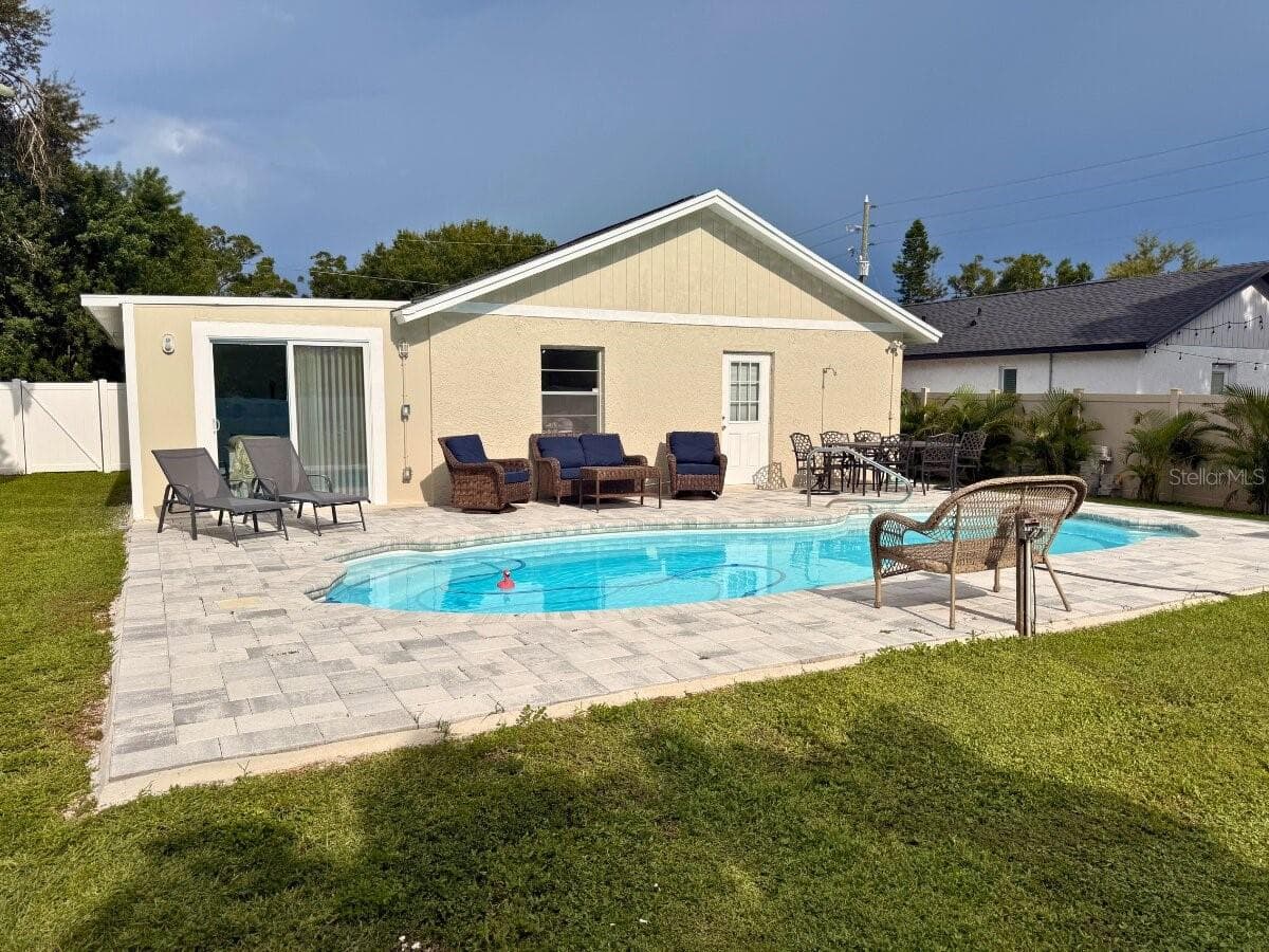 Single Family Residence at 13034 CLAY AVE, LARGO, photo 25 of 26