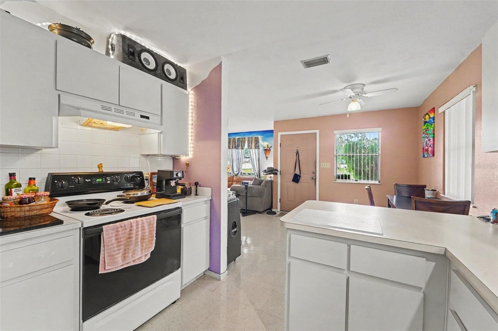 Single Family Residence at 12155 BAGDAD ST, SPRING HILL, photo 5 of 13