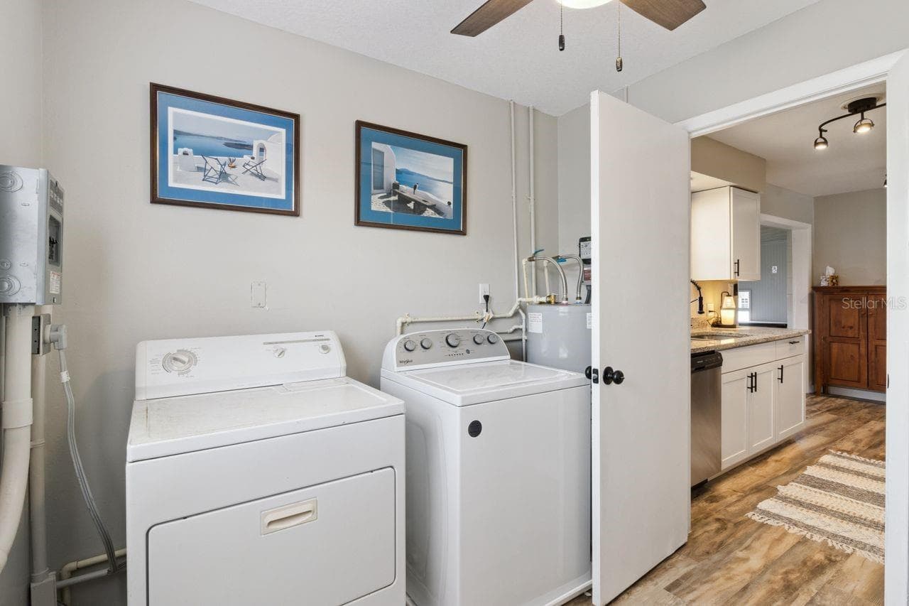 Laundry room - 220 ALDO DR, BABSON PARK