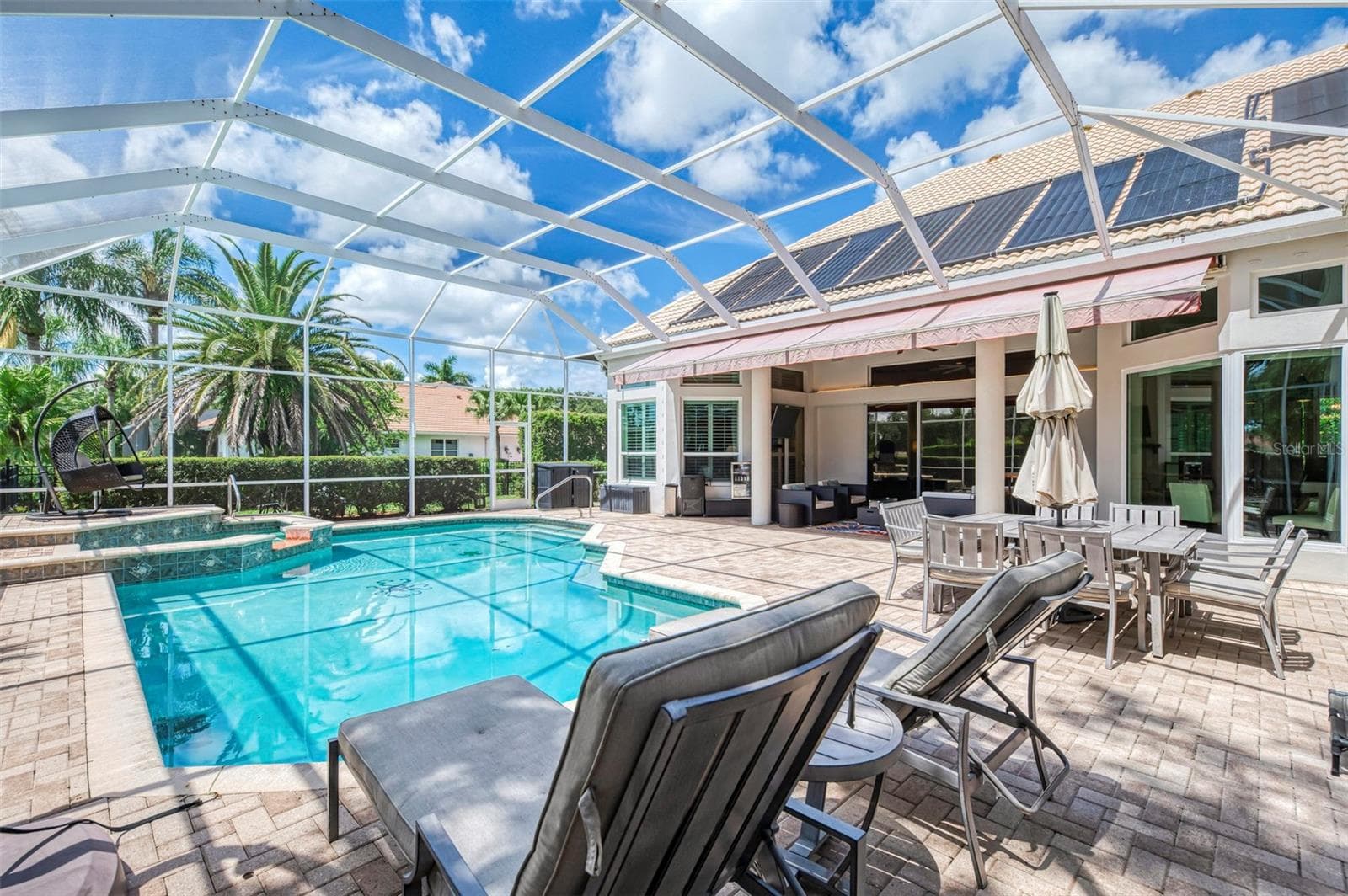 Heated saltwater pool - 7767 ALISTER MACKENZIE DR, SARASOTA