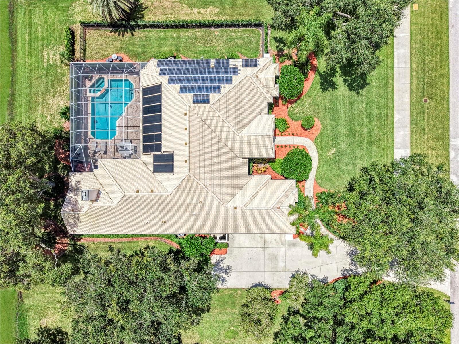 Single Family Residence at 7767 ALISTER MACKENZIE DR, SARASOTA, photo 65 of 77