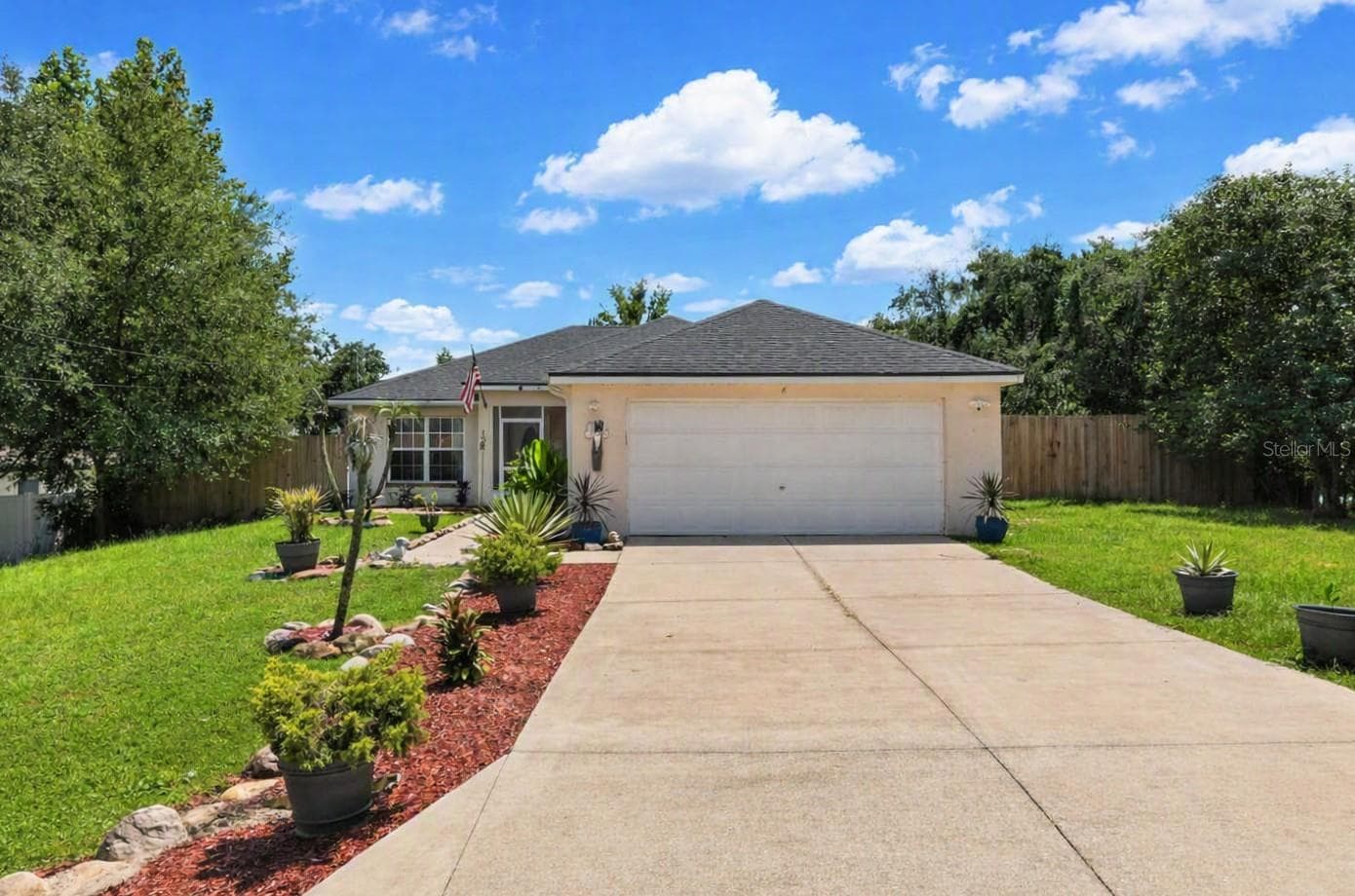 Single Family Residence at 6 OAK CIRCLE CRSE, OCALA, photo 6 of 37
