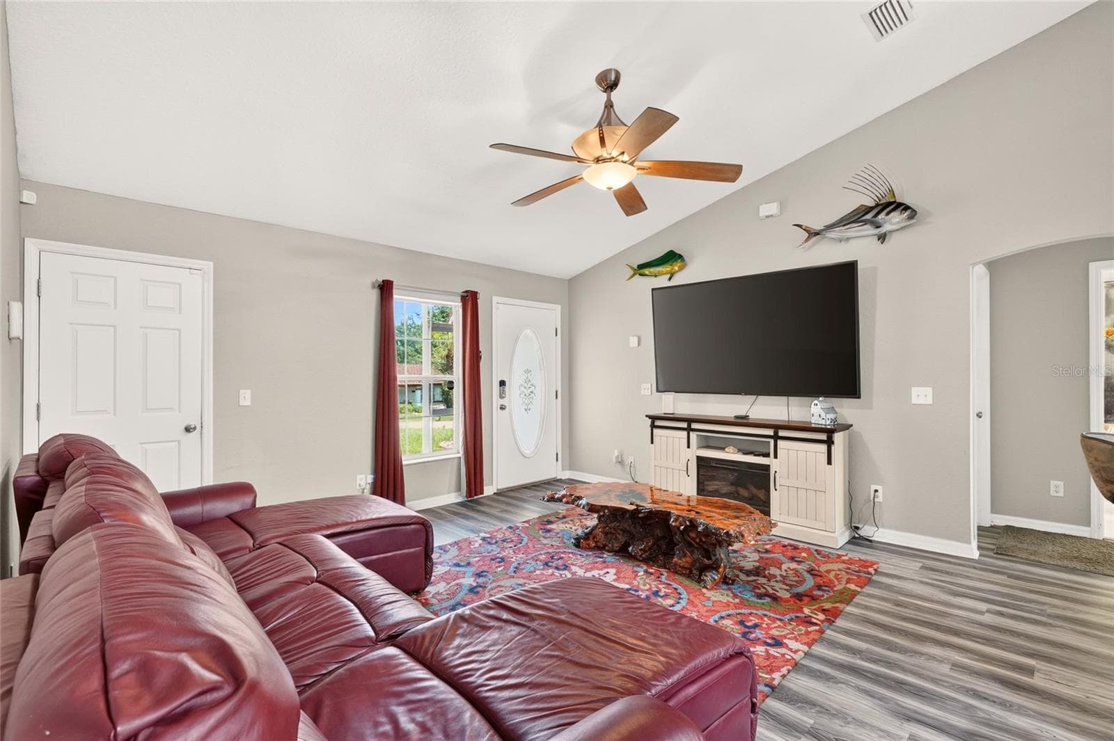 Single Family Residence at 6 OAK CIRCLE CRSE, OCALA, photo 10 of 37