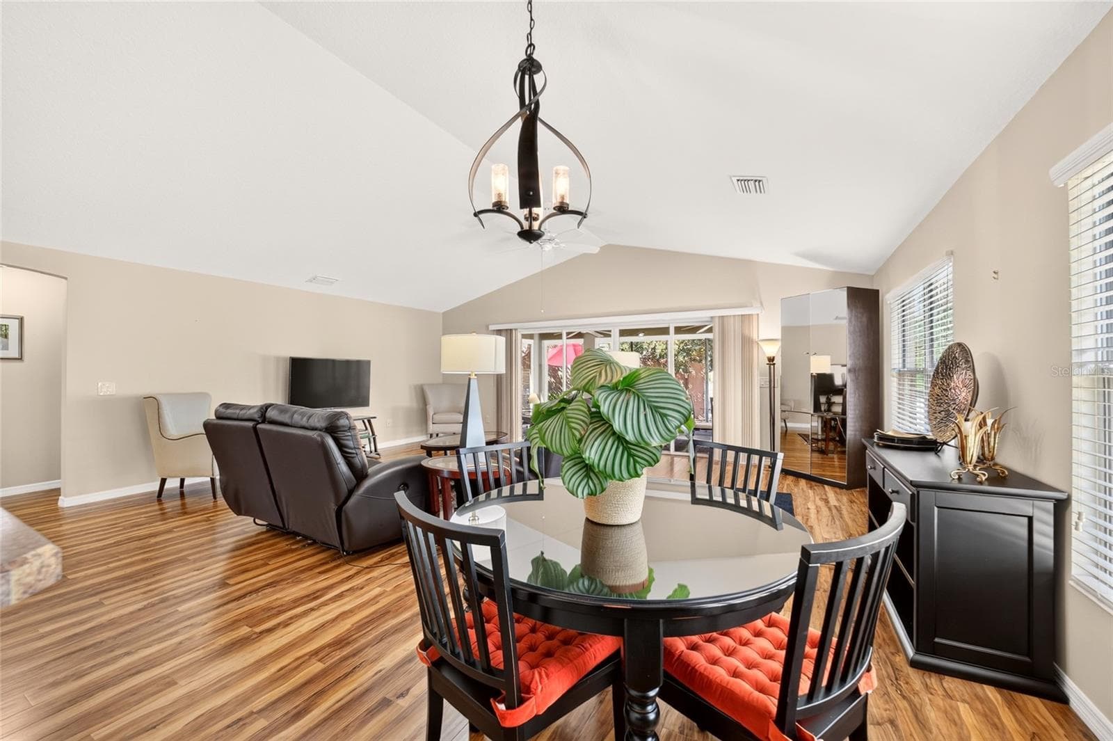 Villa at 628 BERMUDEZ CT, THE VILLAGES, photo 23 of 62