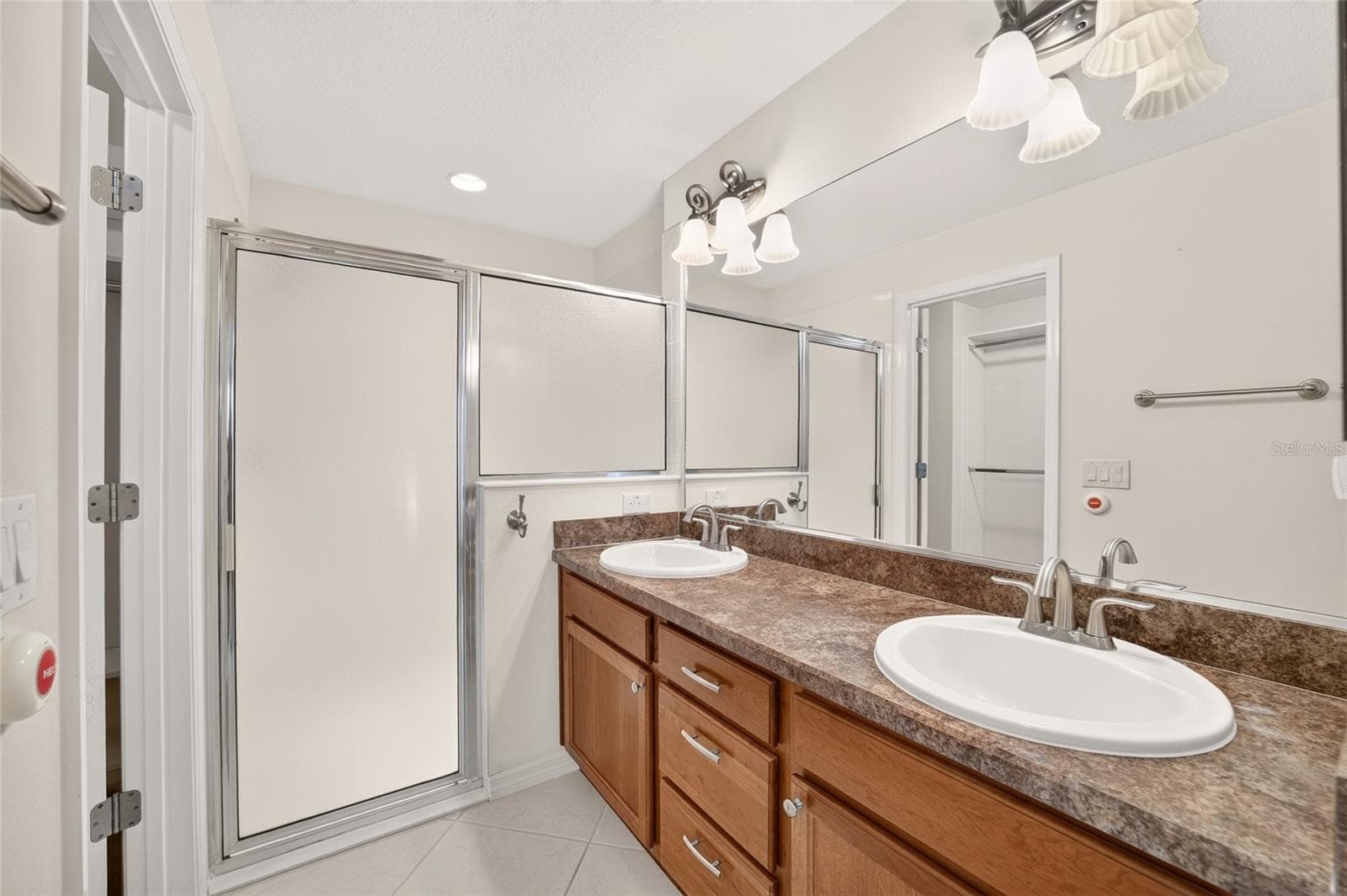 Primary Bathroom - 628 BERMUDEZ CT, THE VILLAGES
