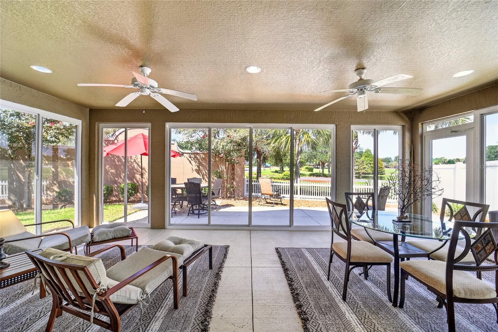 Glass Sliding Doors Enjoy All Year! - 628 BERMUDEZ CT, THE VILLAGES