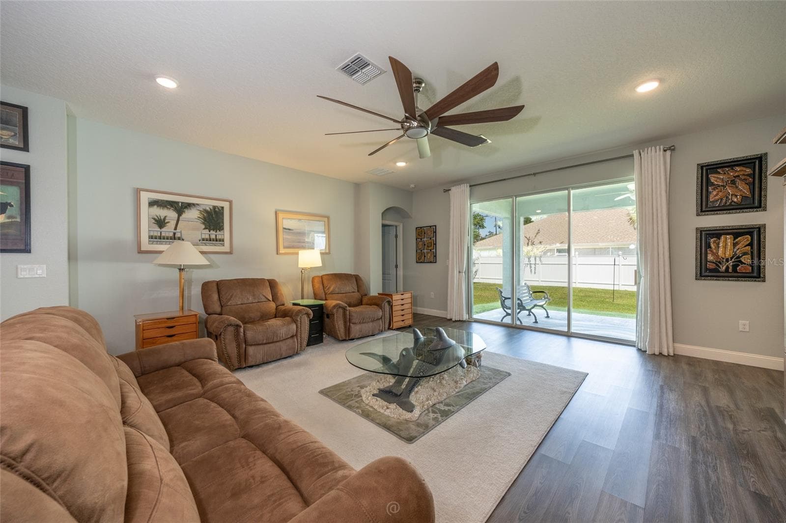 Spacious Family room - 17 WHITE HAVEN LN, PALM COAST