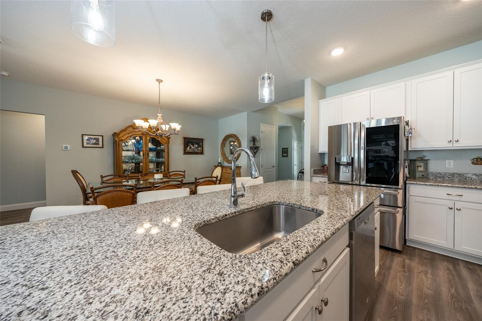 Breakfast bar - 17 WHITE HAVEN LN, PALM COAST