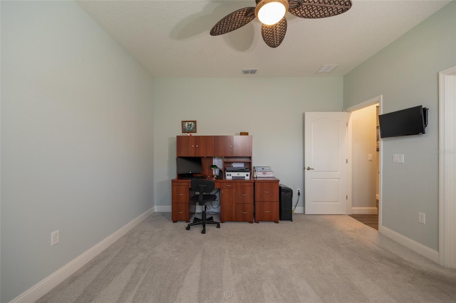 Single Family Residence at 17 WHITE HAVEN LN, PALM COAST, photo 17 of 45