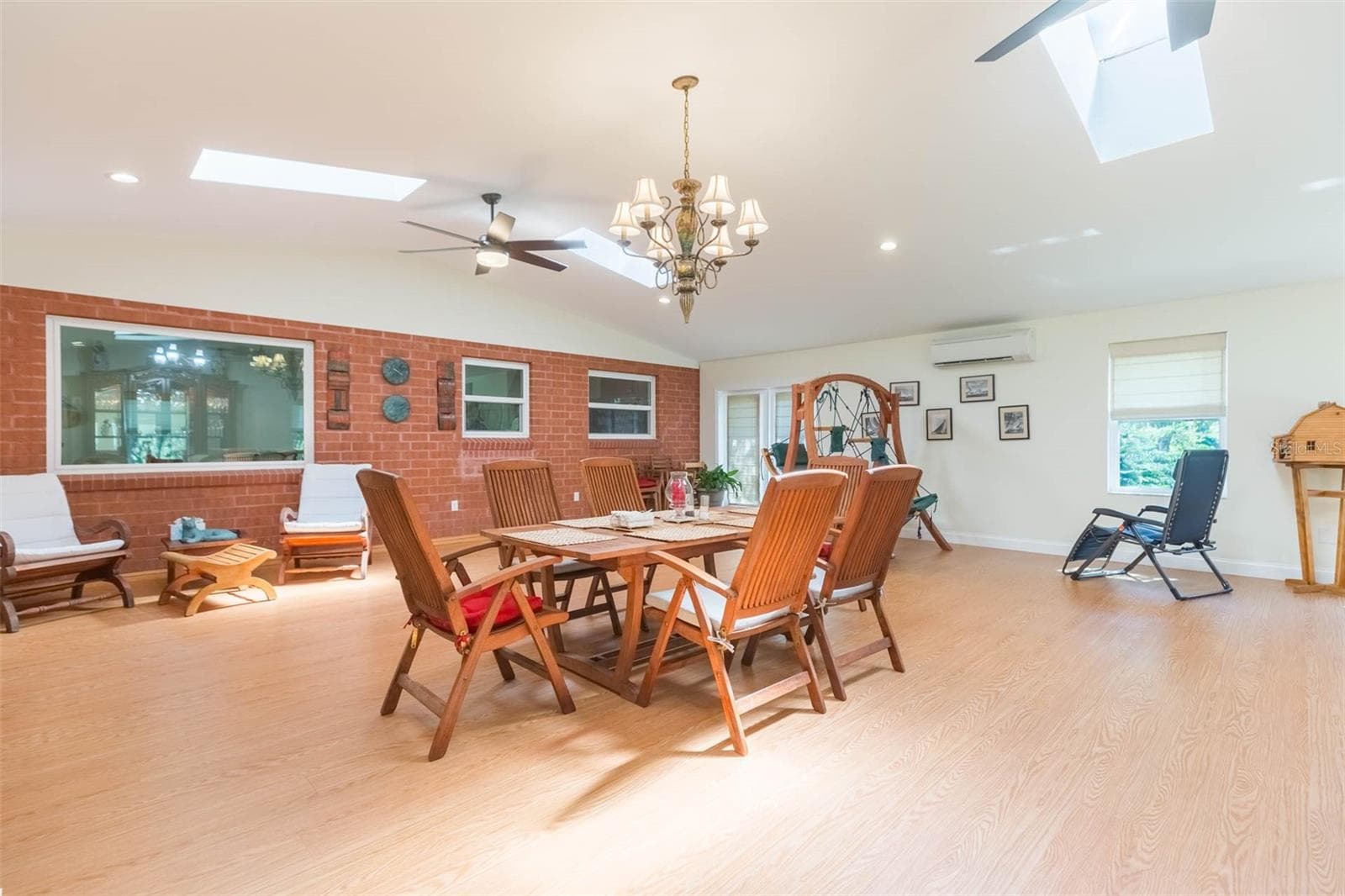 Single Family Residence at 34211 BLANTON RD, DADE CITY, photo 8 of 100