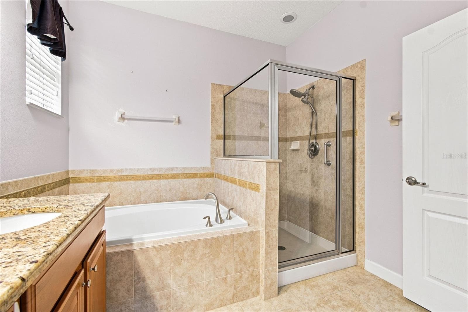 Single Family Residence at 20233 MERRY OAK AVE, TAMPA, photo 19 of 55