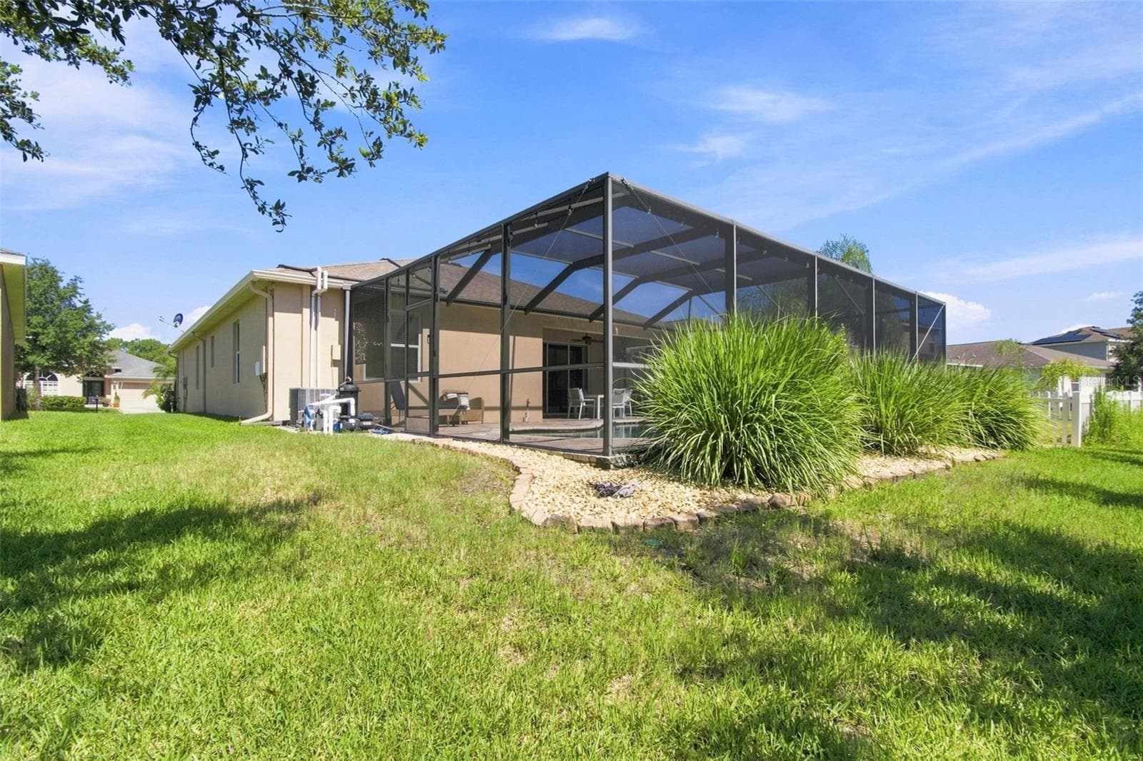 Single Family Residence at 20233 MERRY OAK AVE, TAMPA, photo 35 of 55