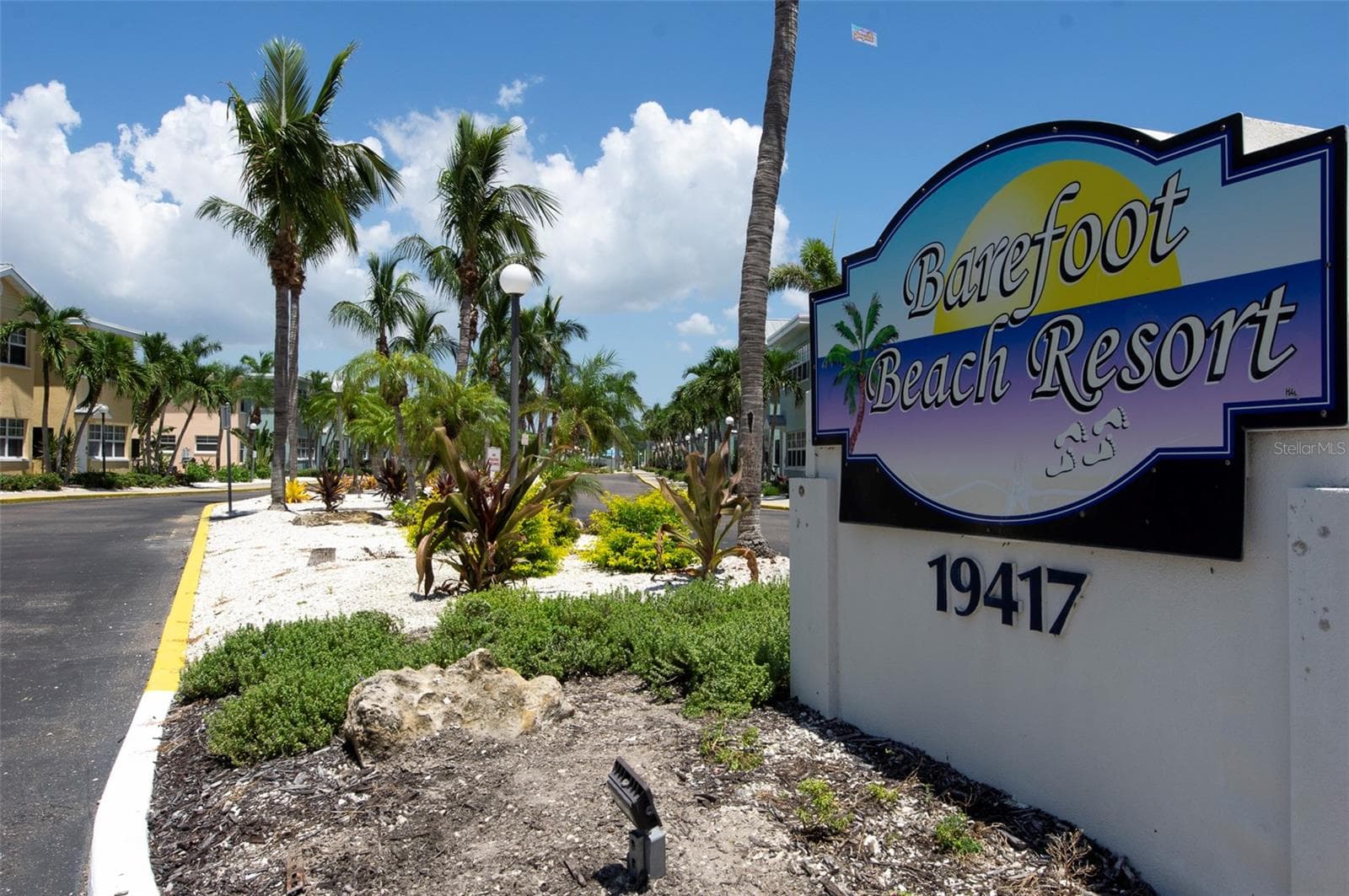 Condo - Hotel at 19417 GULF BLVD #E109, INDIAN ROCKS BEACH, photo 32 of 40