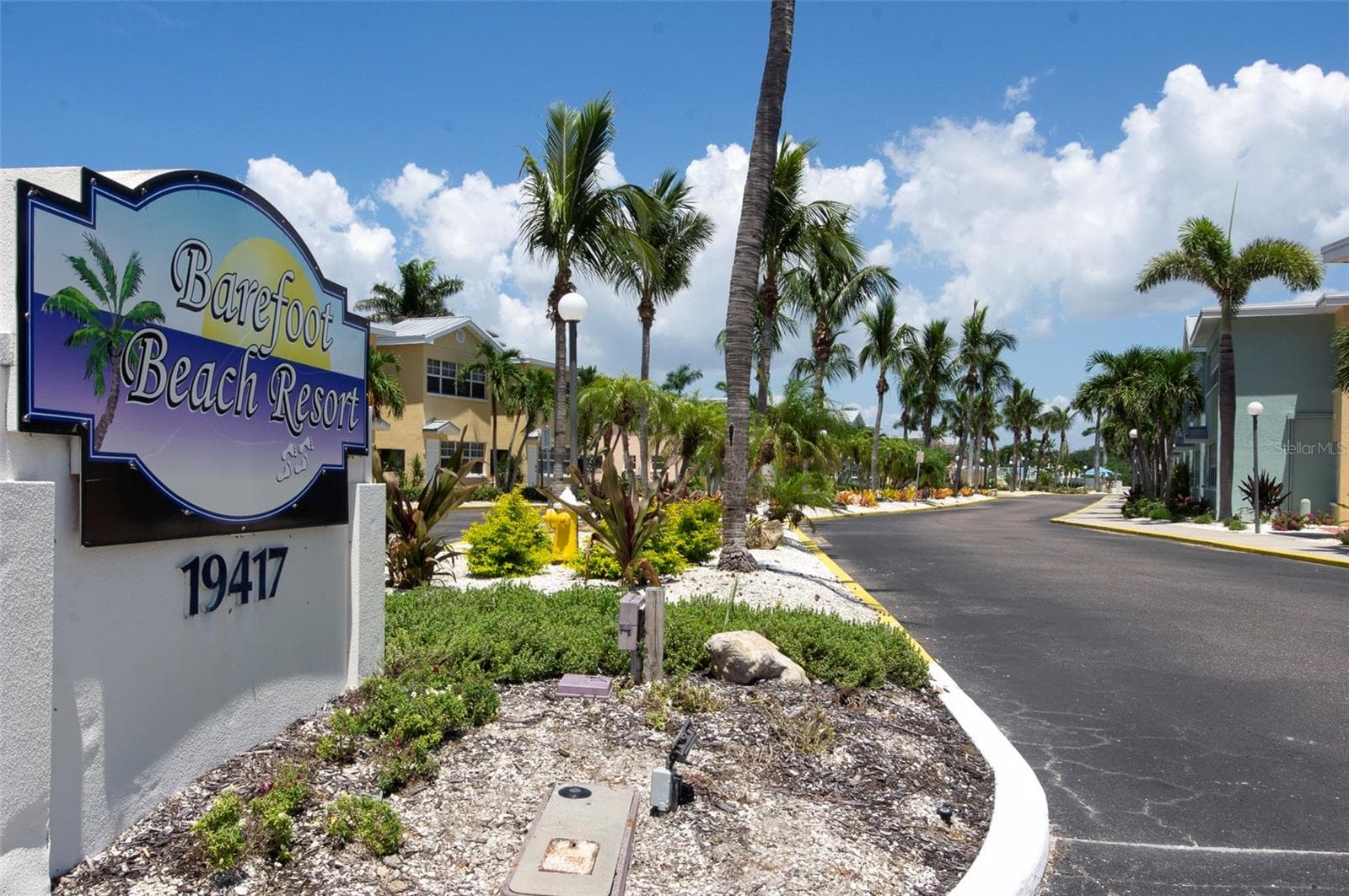 Condo - Hotel at 19417 GULF BLVD #E109, INDIAN ROCKS BEACH, photo 33 of 40