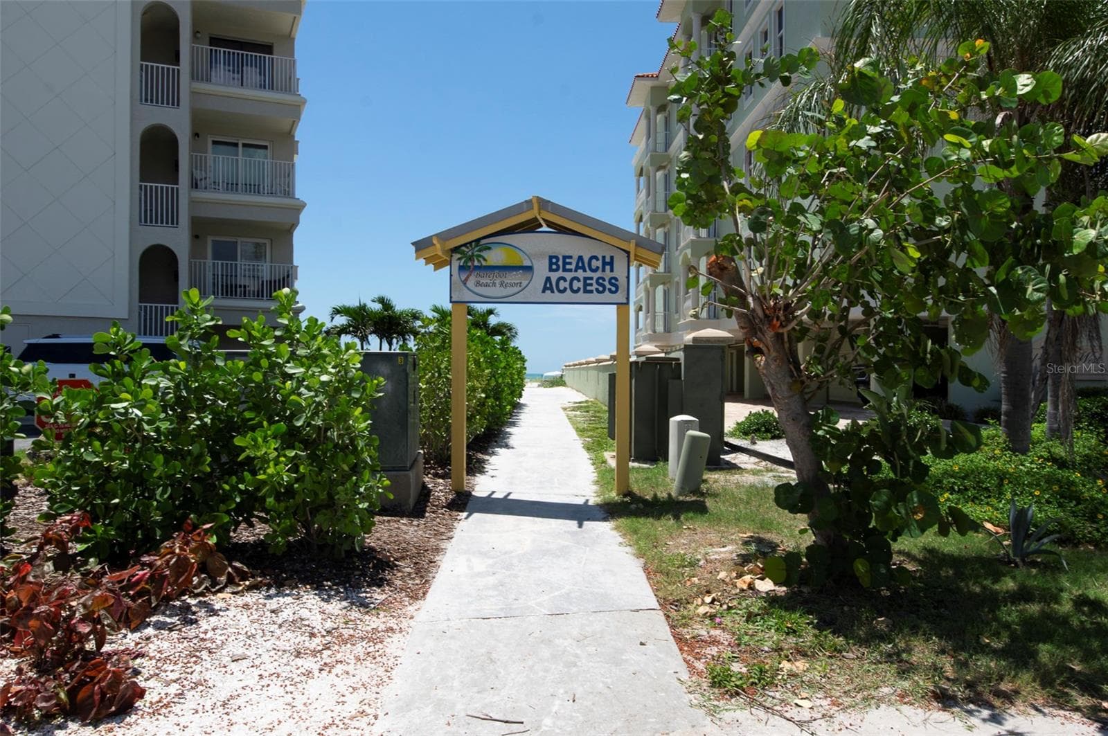 Condo - Hotel at 19417 GULF BLVD #E109, INDIAN ROCKS BEACH, photo 38 of 40