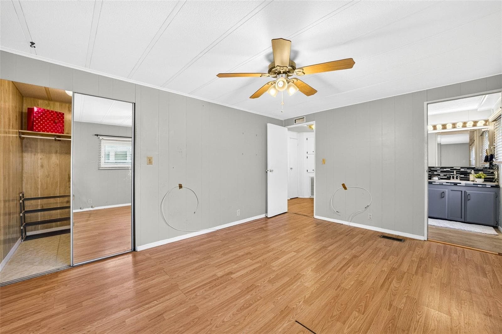 Manufactured Home at 12501 ULMERTON RD #5, LARGO, photo 21 of 32
