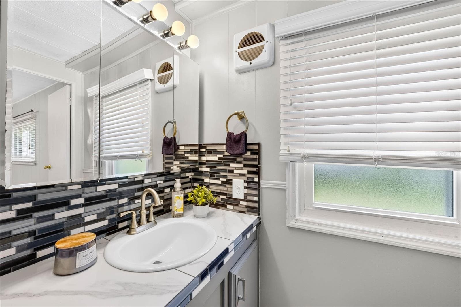 Manufactured Home at 12501 ULMERTON RD #5, LARGO, photo 24 of 32