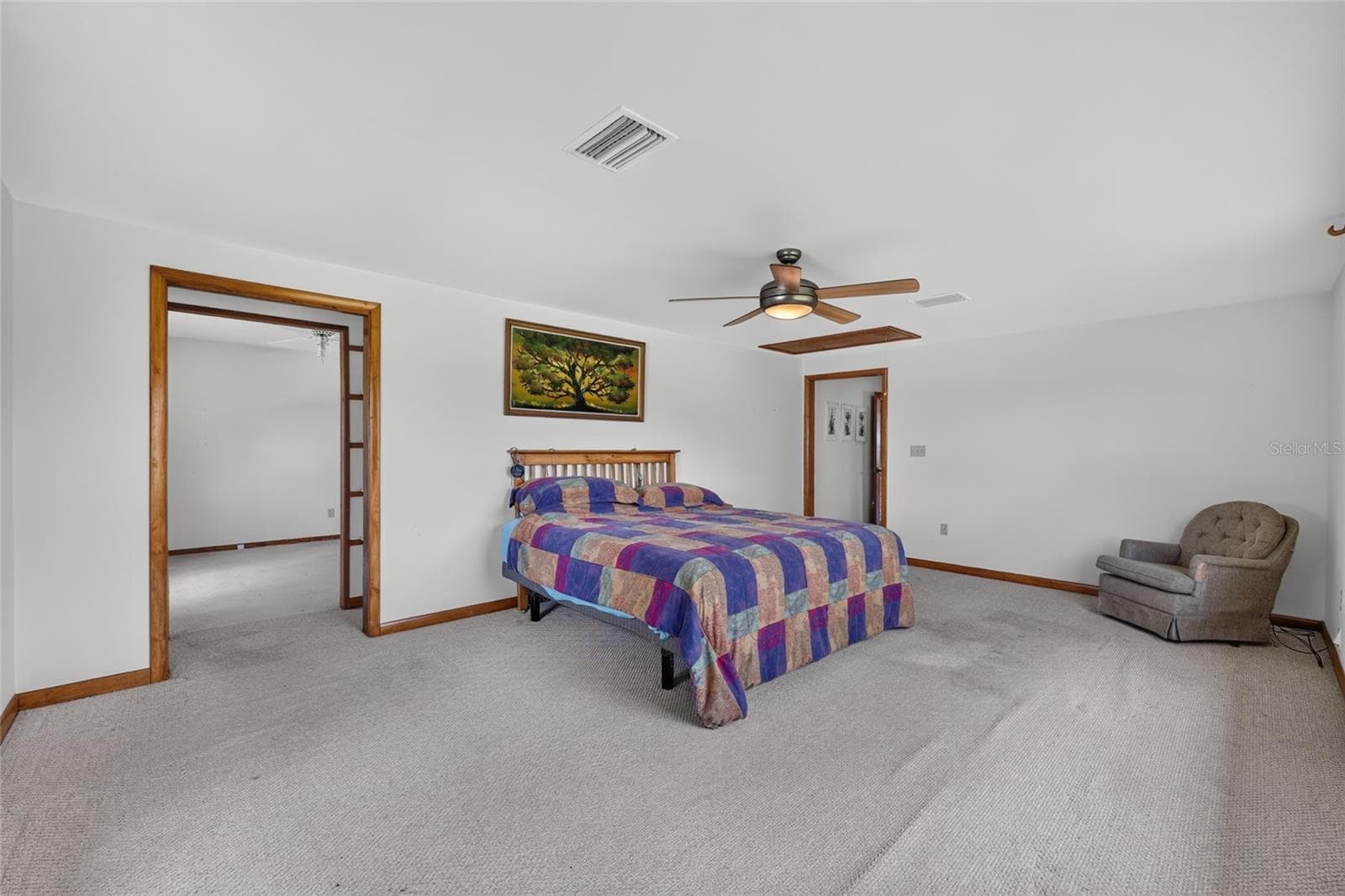 Primary bedroom - 20500 NW 27TH ST, MORRISTON