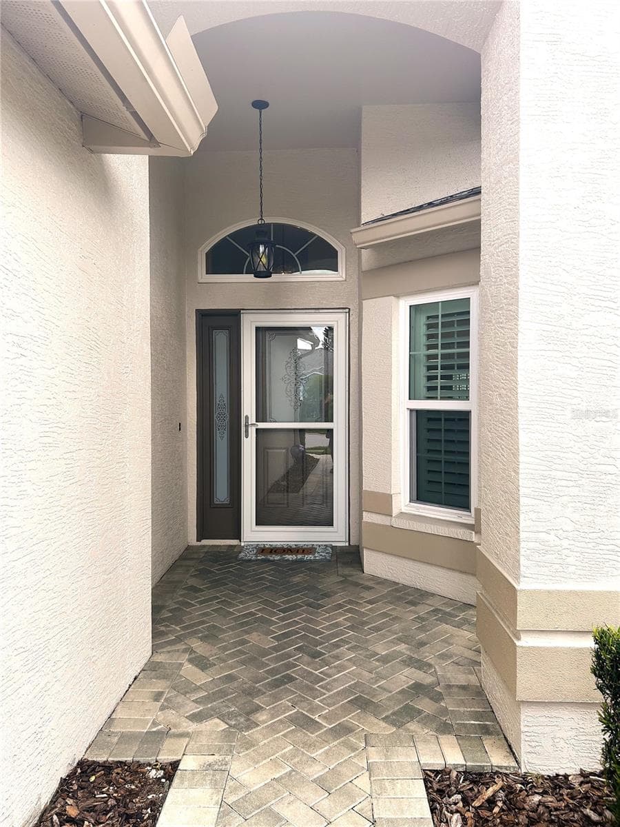 Single Family Residence at 18505 GRAND CLUB DR, HUDSON, photo 5 of 44