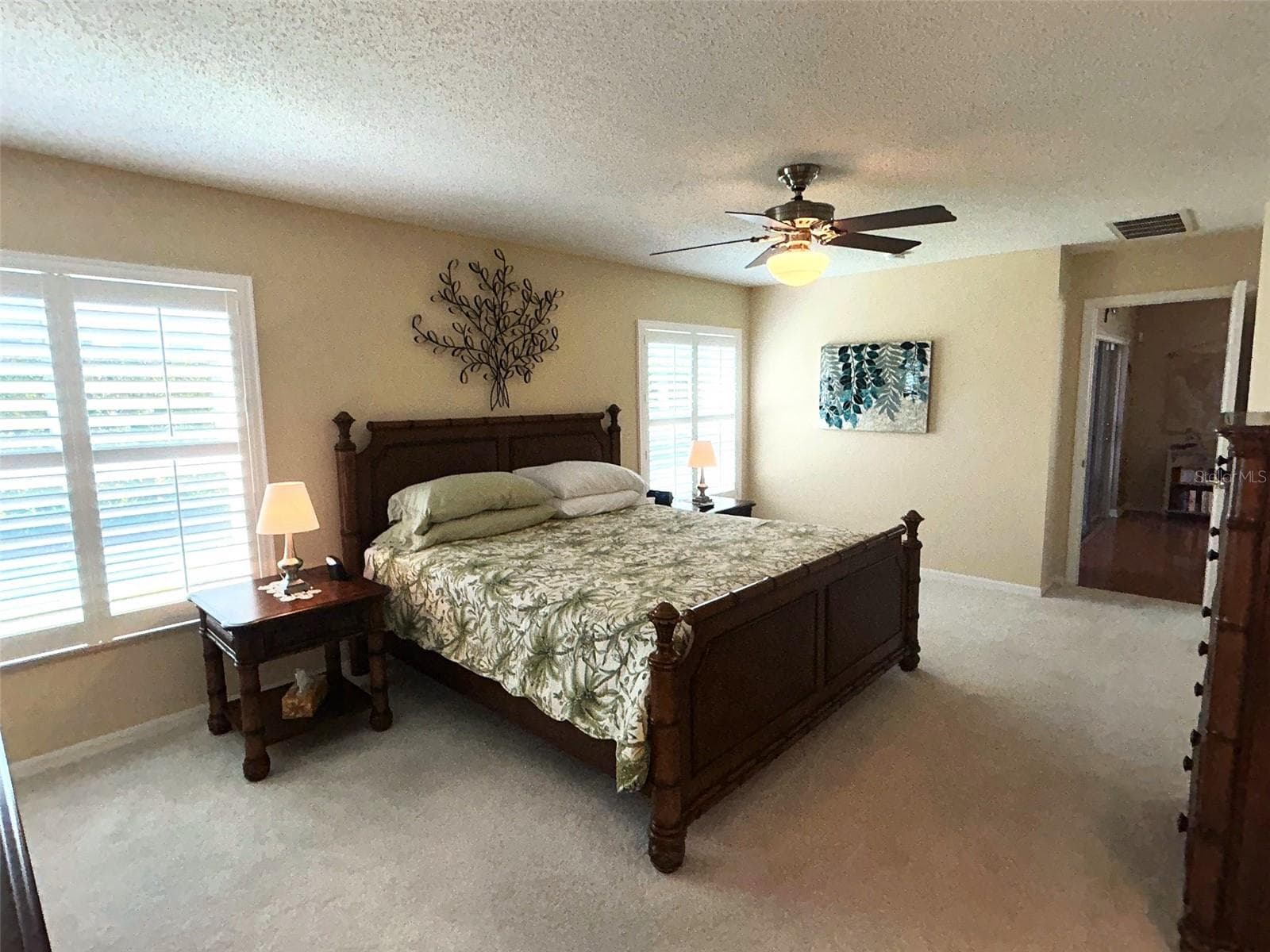 Single Family Residence at 18505 GRAND CLUB DR, HUDSON, photo 15 of 44