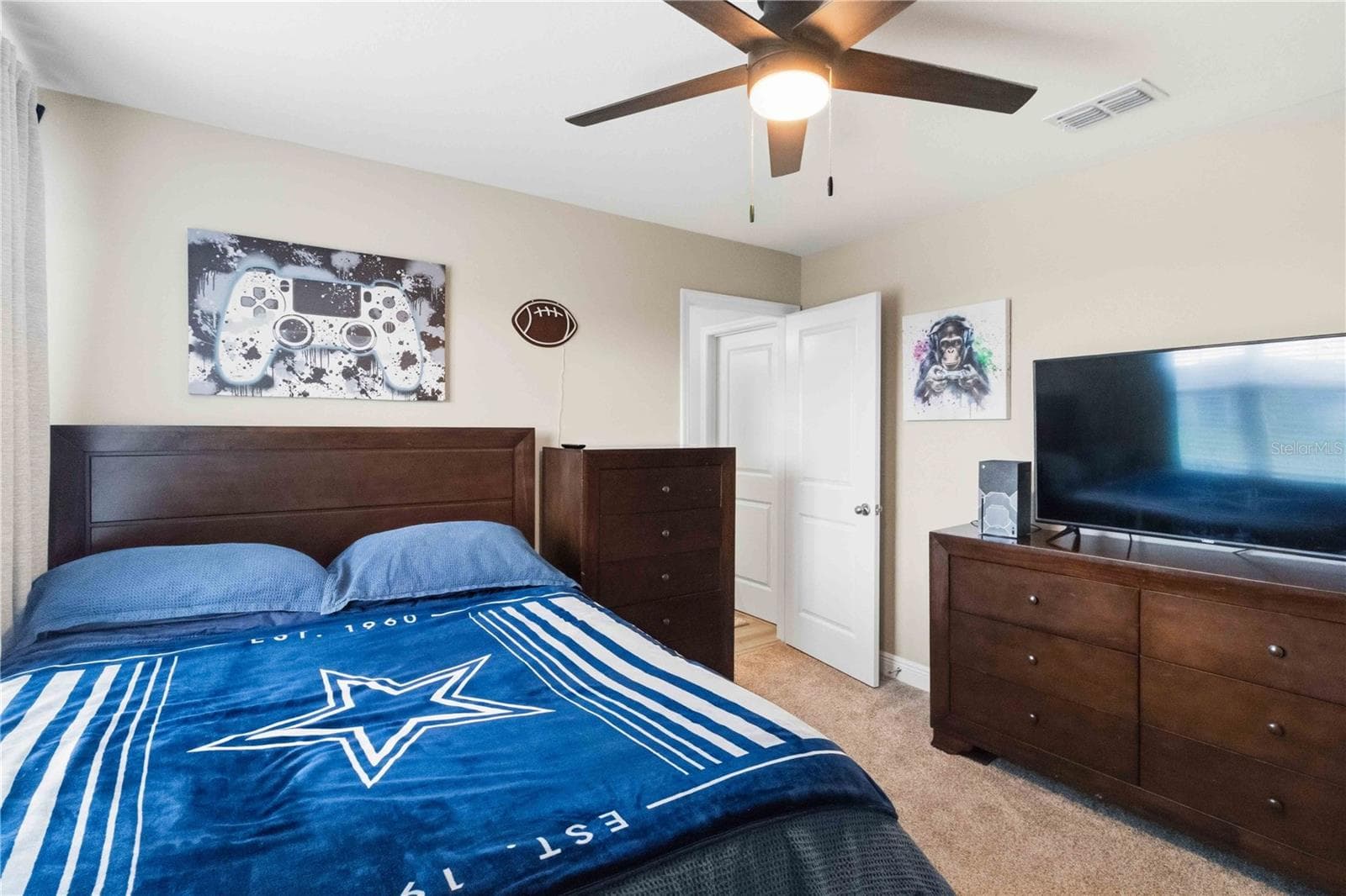Single Family Residence at 10007 DOLPHIN GULL CIR, THONOTOSASSA, photo 20 of 32