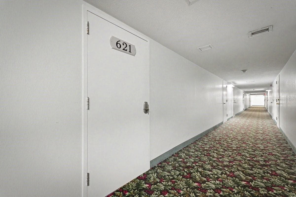 Hall - 1224 S PENINSULA DR #621, DAYTONA BEACH