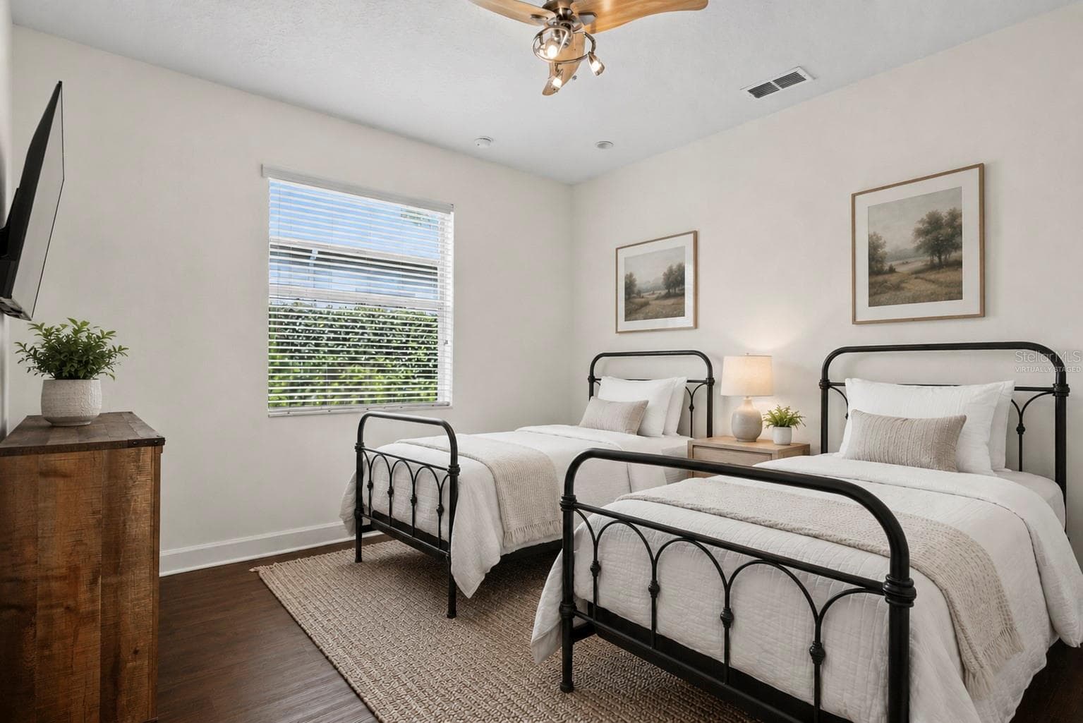 Virtually Staged - 2710 REGAL PINE TRL, OVIEDO