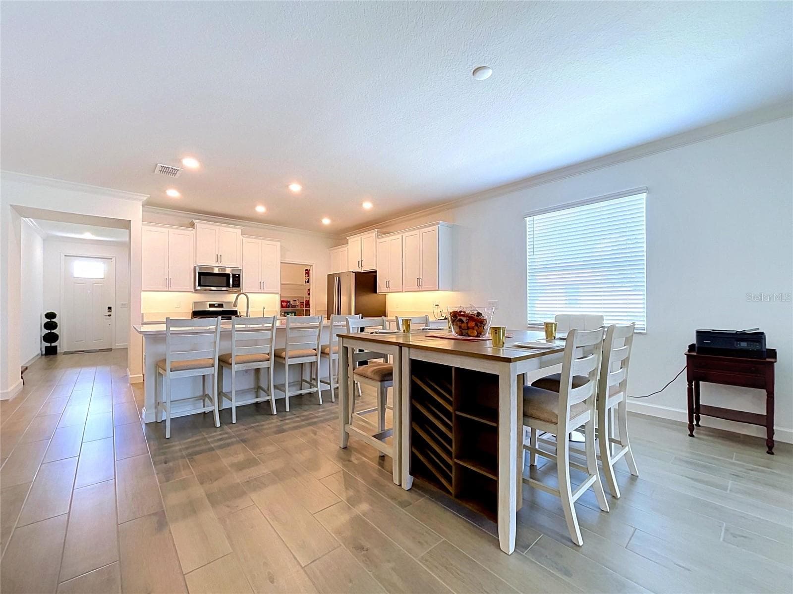 Single Family Residence at 5524 LITTLE PATH DR, WIMAUMA, photo 4 of 33