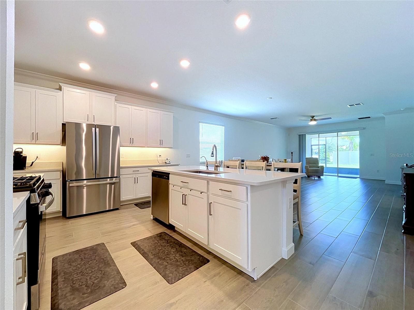 Single Family Residence at 5524 LITTLE PATH DR, WIMAUMA, photo 13 of 33