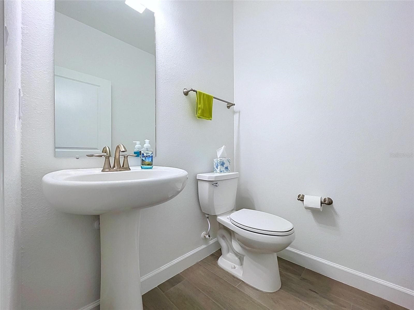 Single Family Residence at 5524 LITTLE PATH DR, WIMAUMA, photo 20 of 33