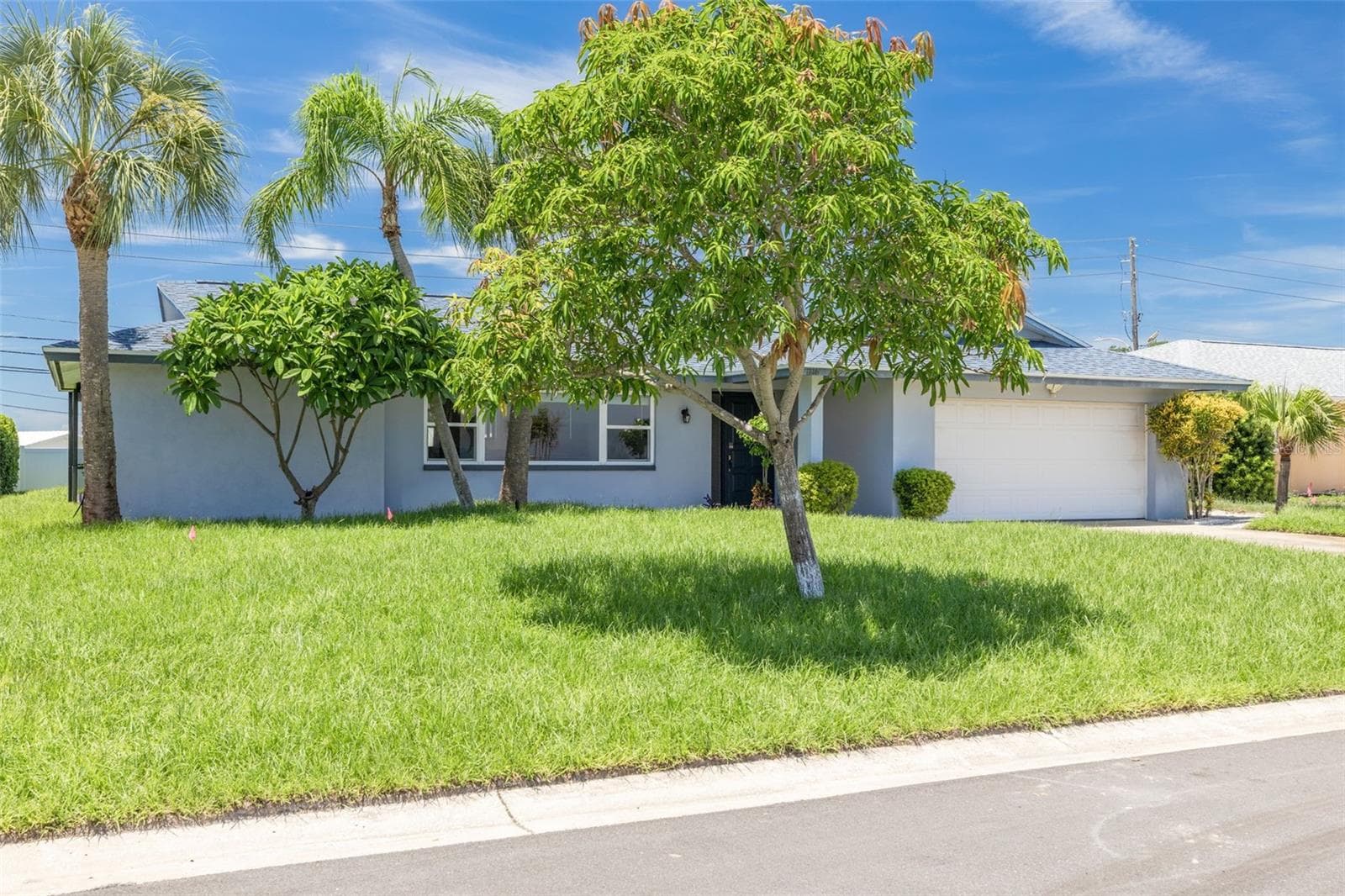 Single Family Residence at 8960 140TH ST, SEMINOLE, photo 2 of 39