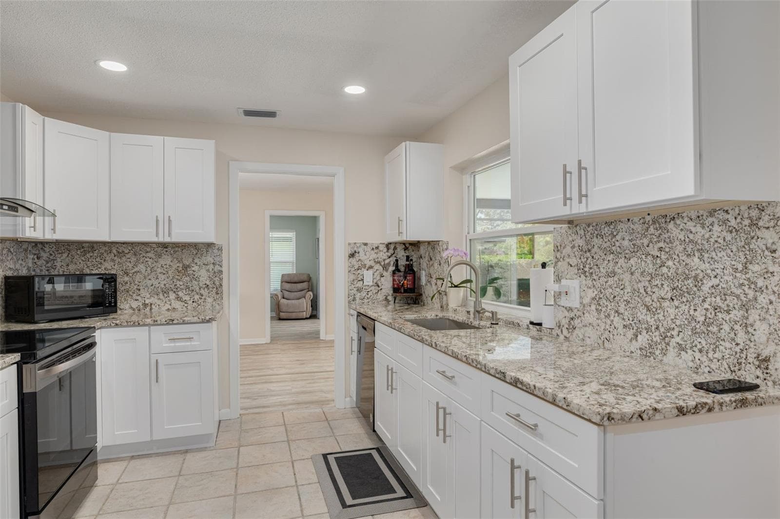Single Family Residence at 8960 140TH ST, SEMINOLE, photo 13 of 39