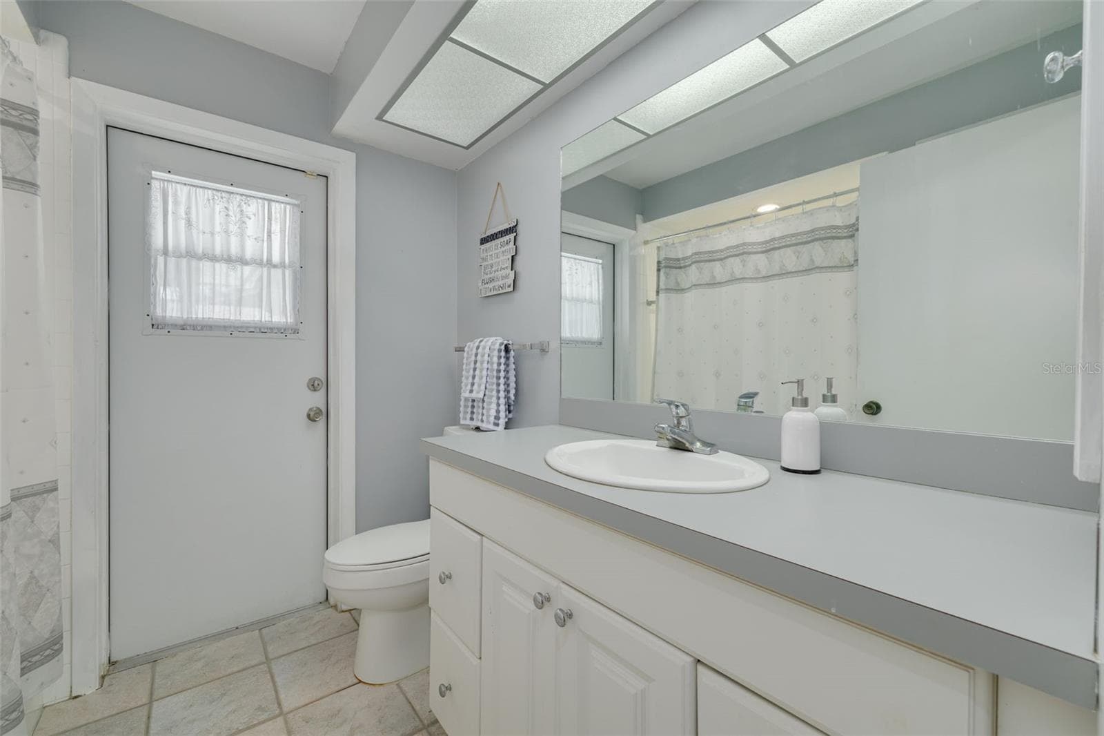 Single Family Residence at 8960 140TH ST, SEMINOLE, photo 17 of 39