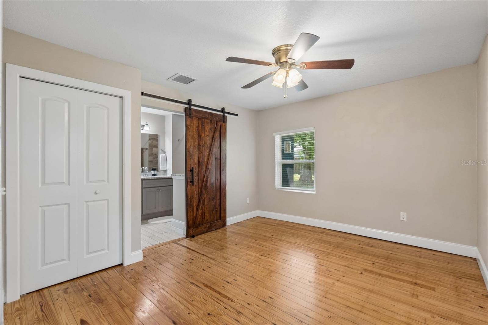 Single Family Residence at 140 PAGE ST, ORLANDO, photo 12 of 19