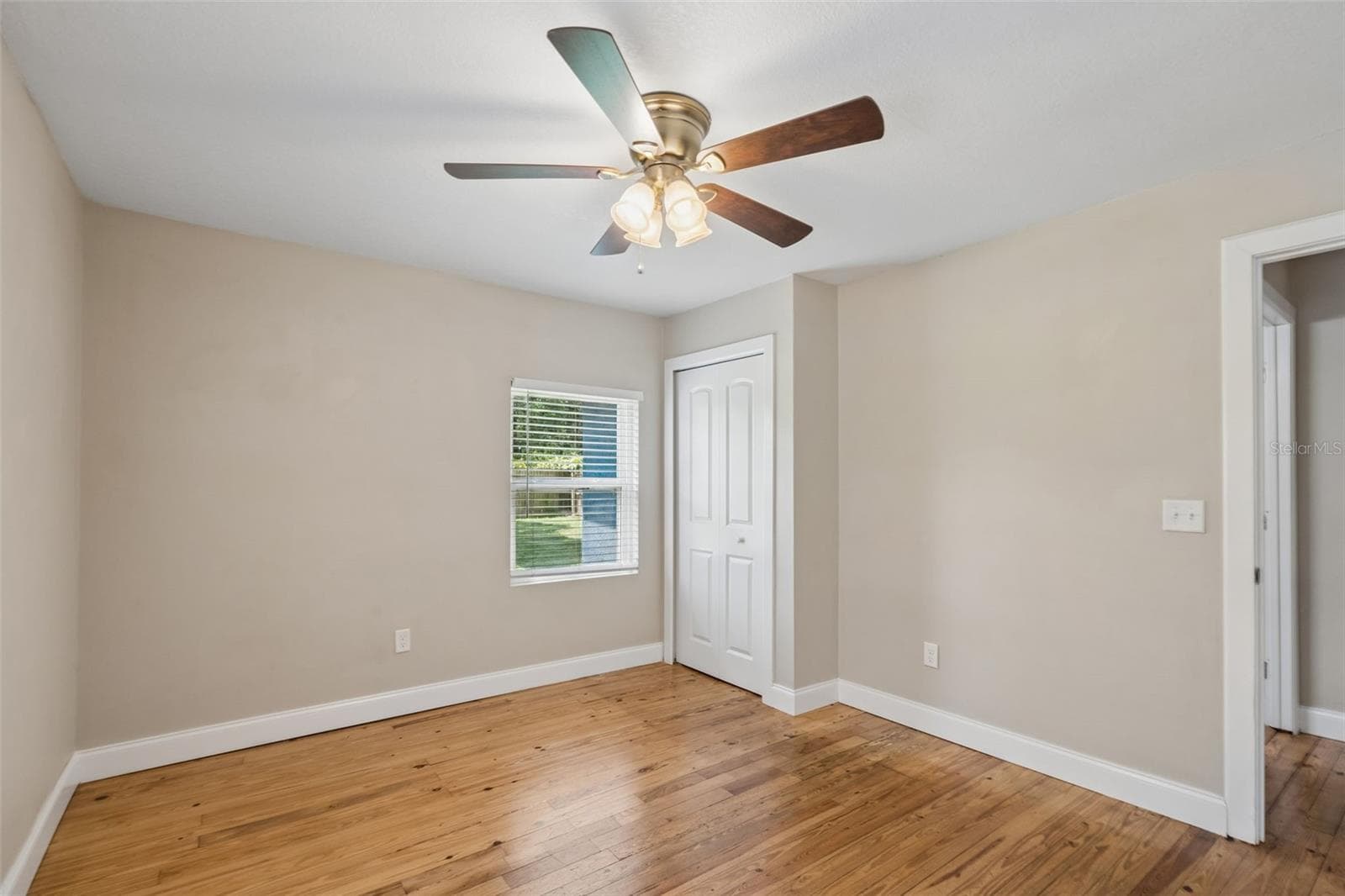 Single Family Residence at 140 PAGE ST, ORLANDO, photo 13 of 19