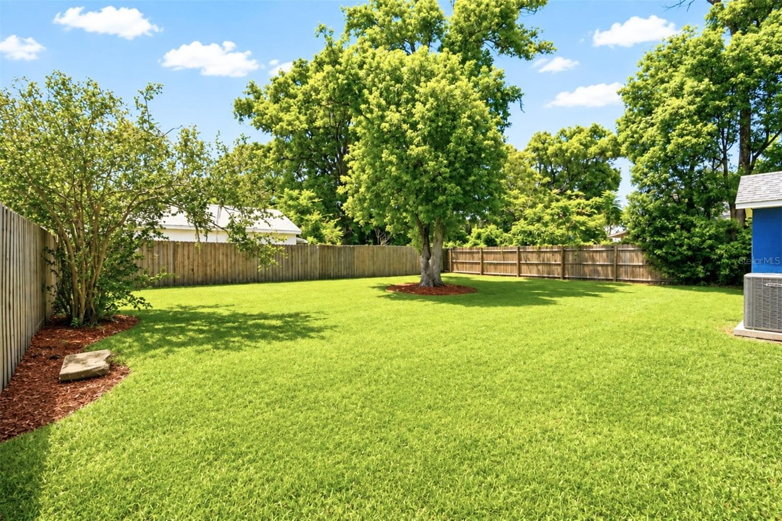 Single Family Residence at 140 PAGE ST, ORLANDO, photo 17 of 19