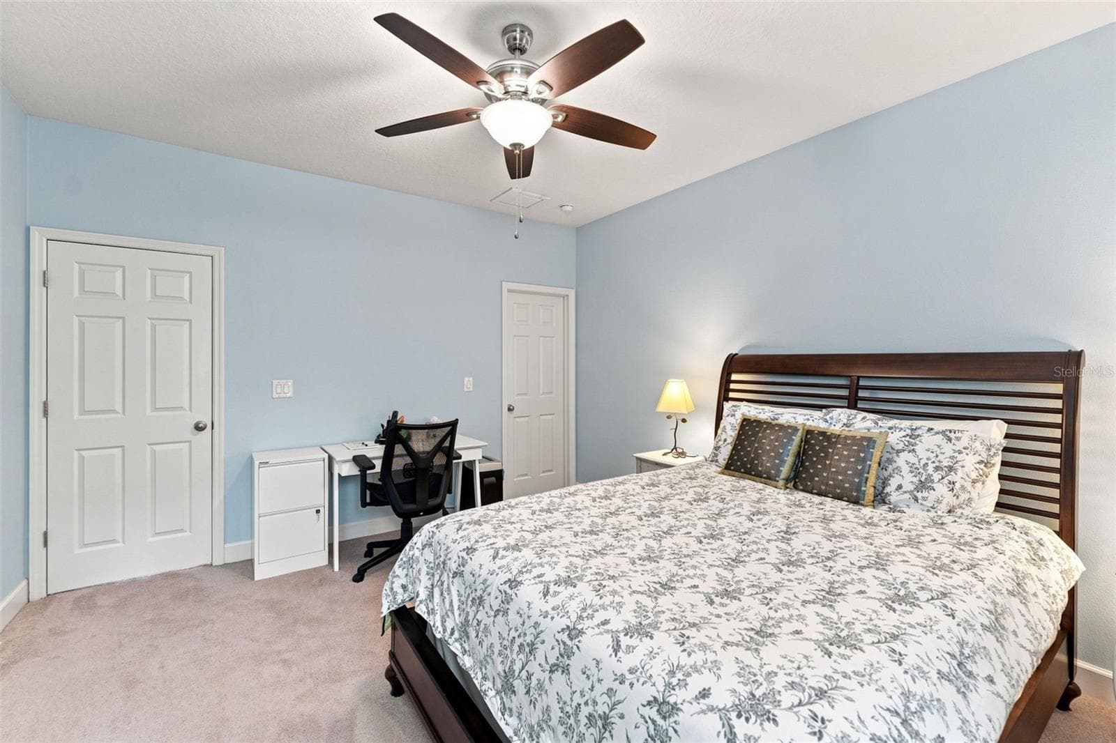 Townhouse at 8738 TERRACINA LAKE DR, TAMPA, photo 19 of 26