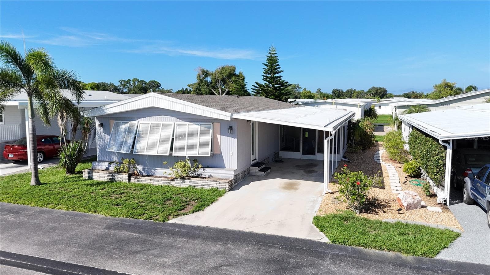 Manufactured Home at 3 S BUENA VISTA AVE, ENGLEWOOD, photo 3 of 66