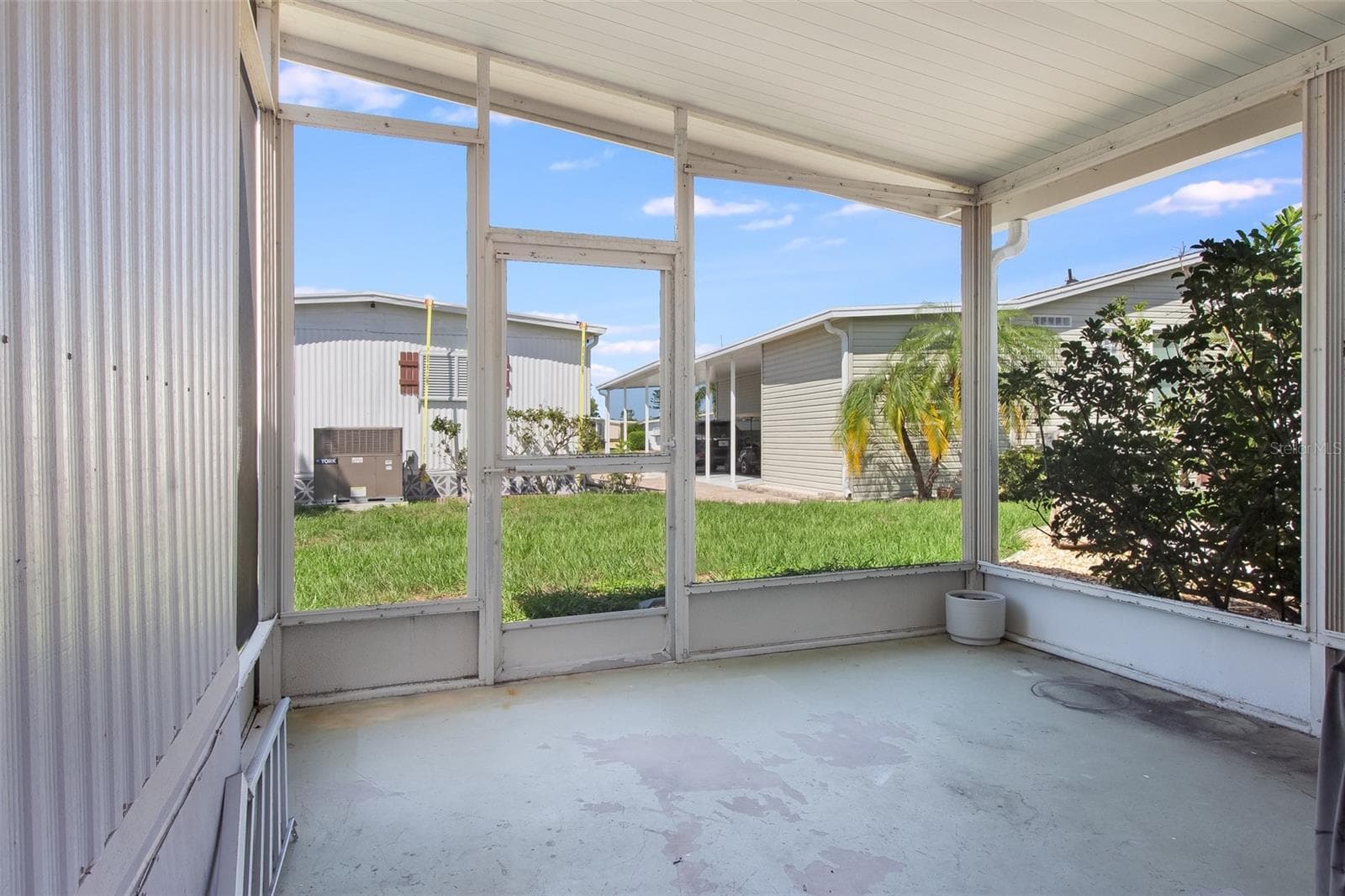 Manufactured Home at 3 S BUENA VISTA AVE, ENGLEWOOD, photo 30 of 66