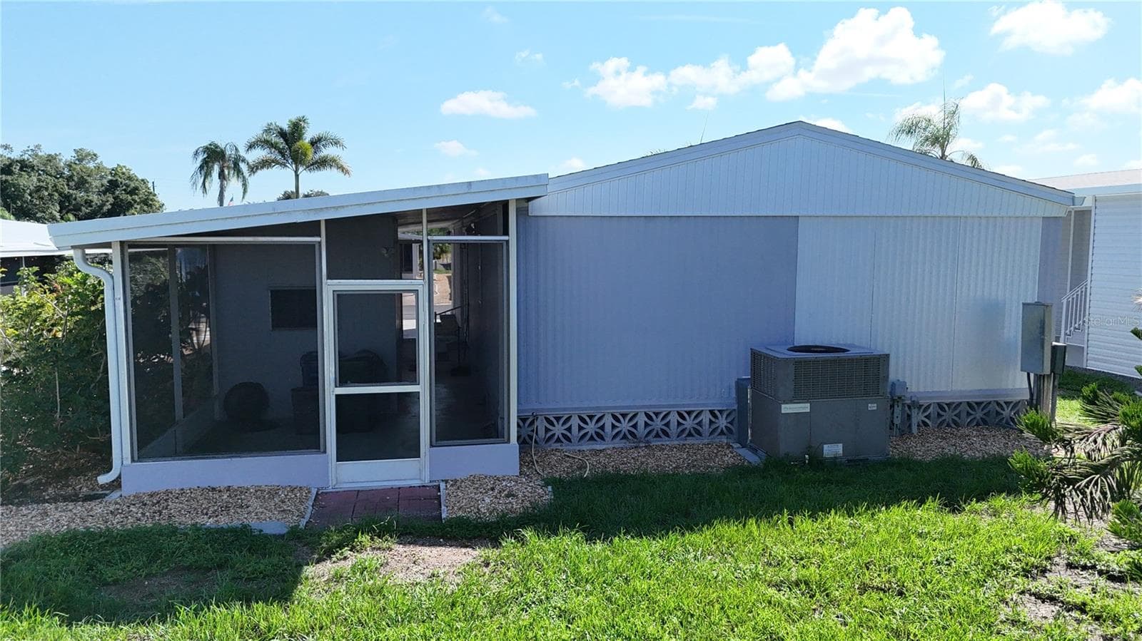 Manufactured Home at 3 S BUENA VISTA AVE, ENGLEWOOD, photo 33 of 66