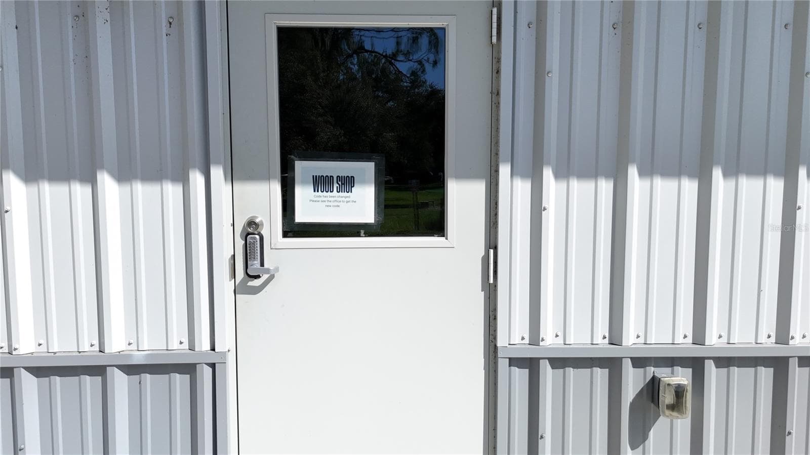 Manufactured Home at 3 S BUENA VISTA AVE, ENGLEWOOD, photo 43 of 66