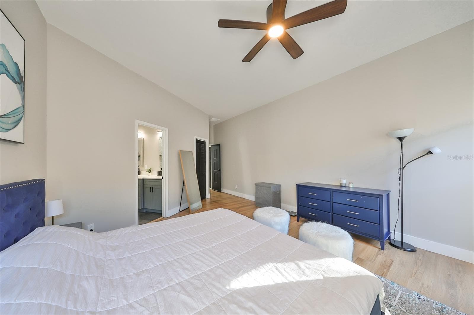 Single Family Residence at 9309 HAMPSHIRE PARK DR, TAMPA, photo 25 of 45