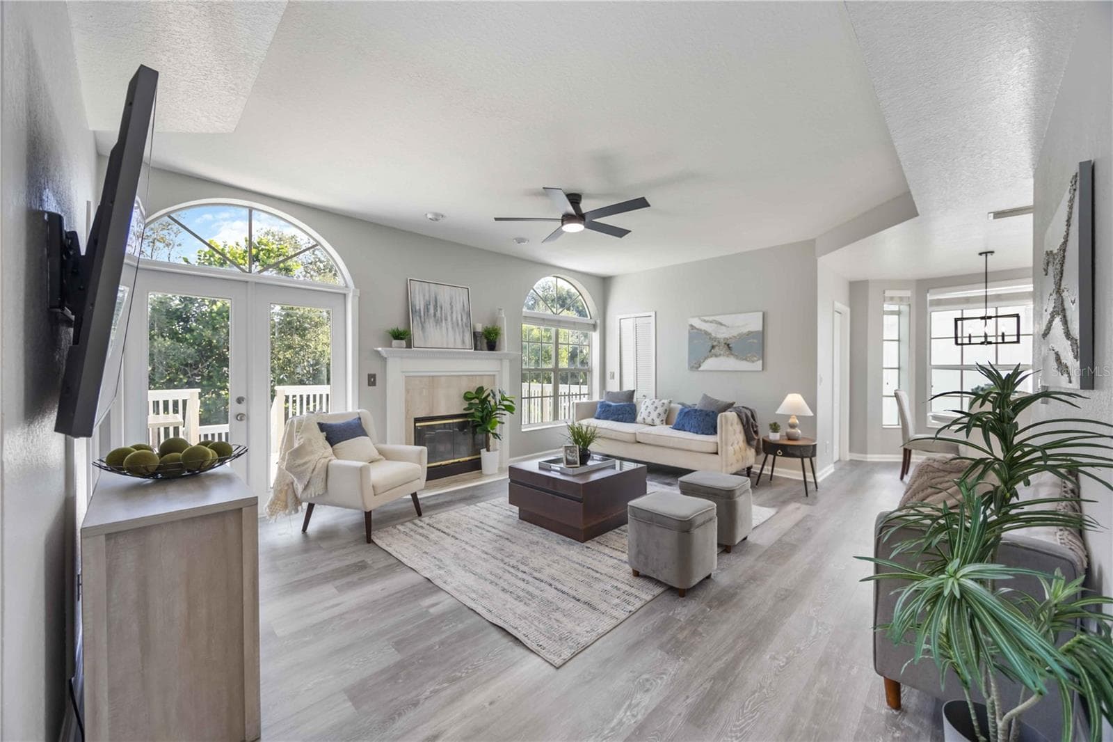 Single Family Residence at 13951 HARBOR VIEW DR, SEMINOLE, photo 2 of 30