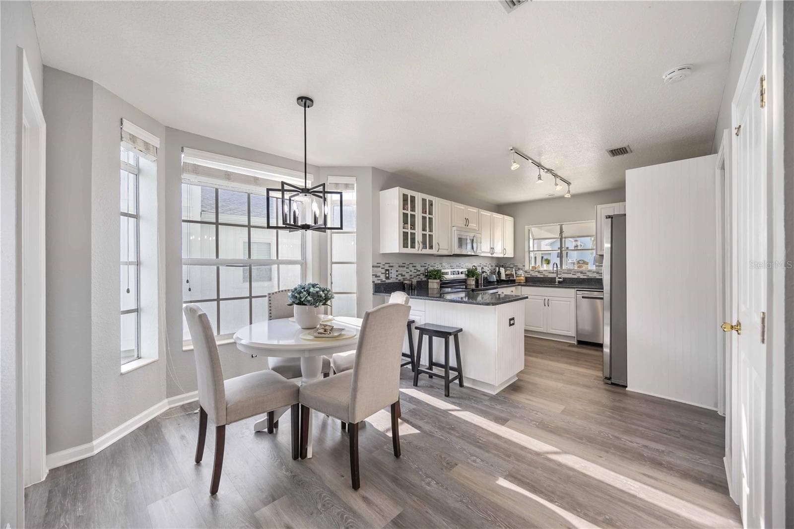 Single Family Residence at 13951 HARBOR VIEW DR, SEMINOLE, photo 13 of 30