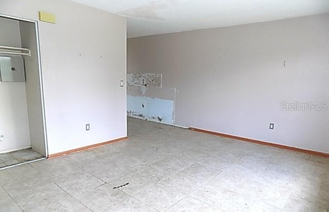 Single Family Residence at 4751 S BISCAYNE DR, NORTH PORT, photo 31 of 36