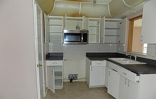 Single Family Residence at 4751 S BISCAYNE DR, NORTH PORT, photo 32 of 36